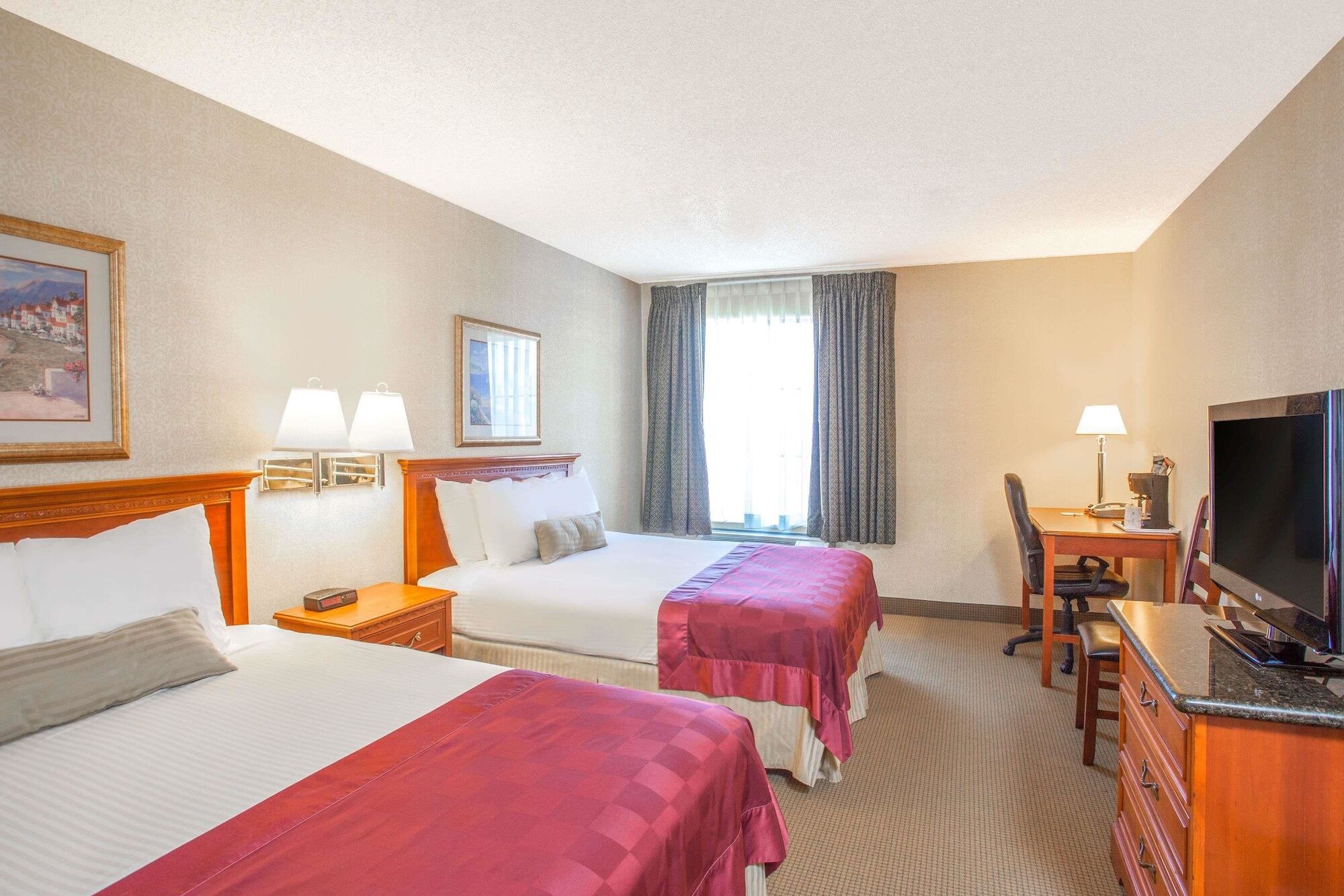 Holiday Inn Express & Suites Chatsworth By Ihg Los Angeles Exterior photo