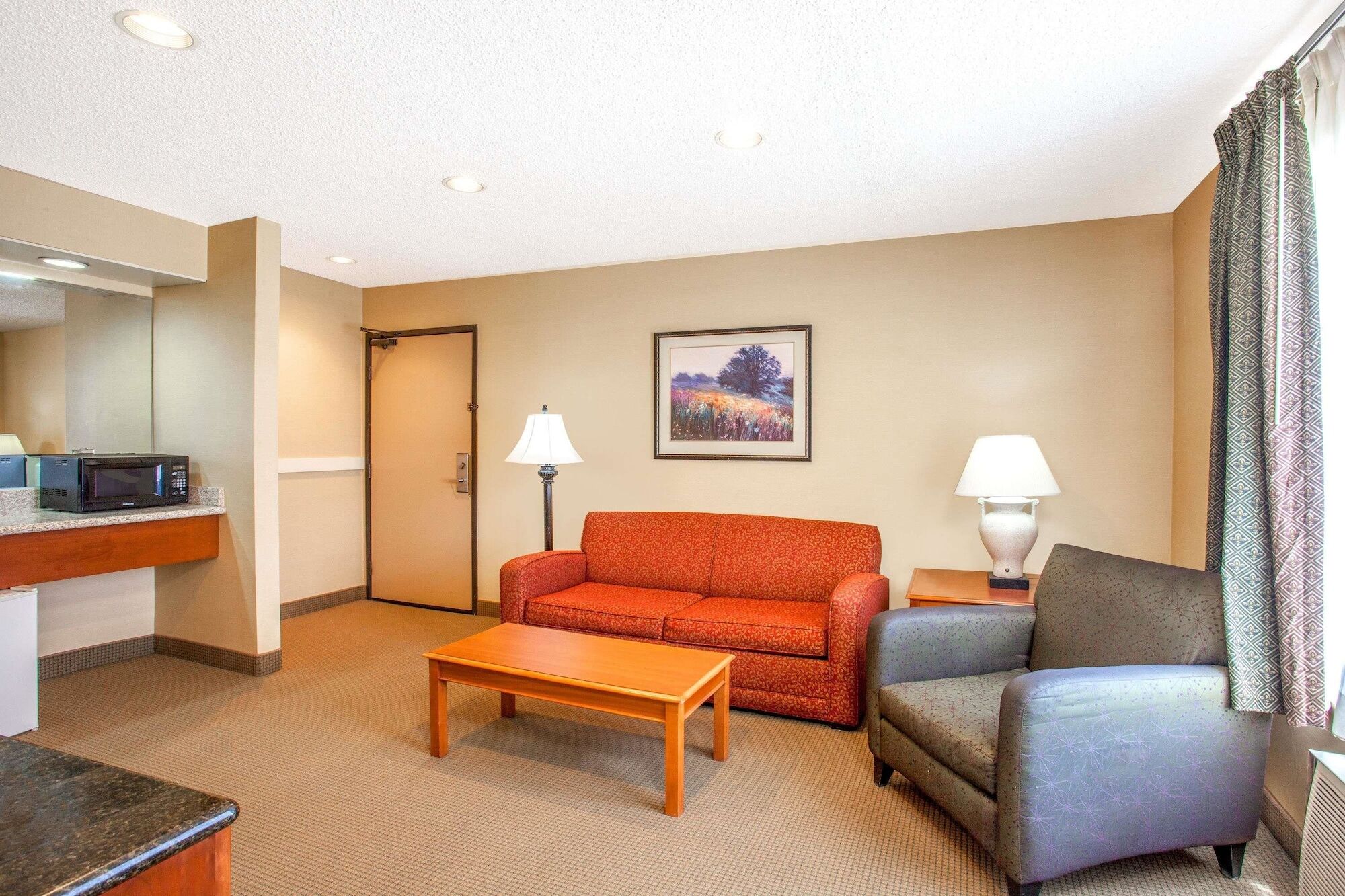Holiday Inn Express & Suites Chatsworth By Ihg Los Angeles Exterior photo